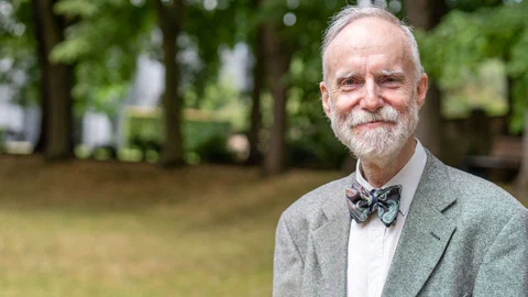 How Are a Plaintiff’s Chances Affected by the Composition of the Court? Cover