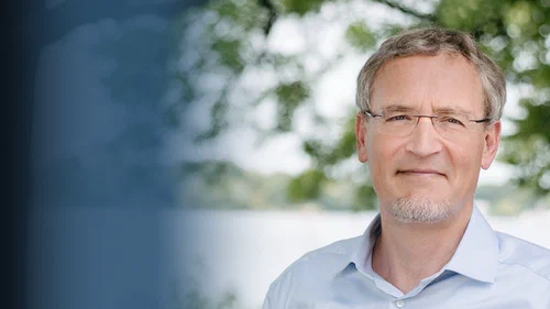 The "Real" Tragedy of the Commons: Can a Dual Currency System Achieve a Pareto-superior …