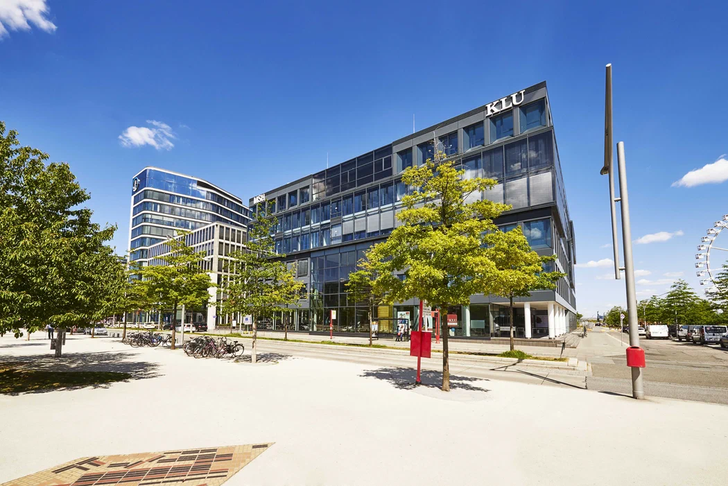 Kühne Logistics University