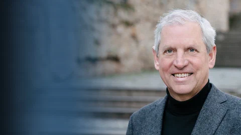 How is the Form of Limbs in Dogs Related to their Function? Cover