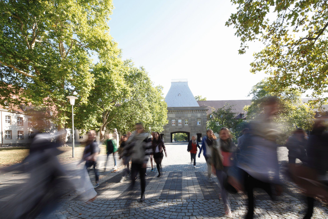 Johannes Gutenberg University Mainz (Johannes Gutenberg-Universität Mainz)