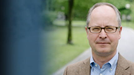 Do People Choose Optimal Health Insurance Plans? Cover